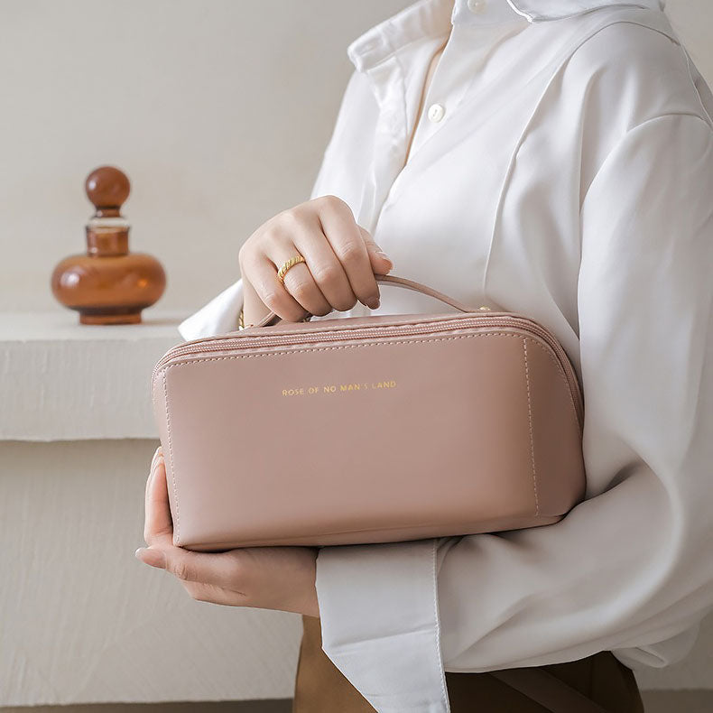 Borsa da viaggio per il make-up e borsa da toilette per signora