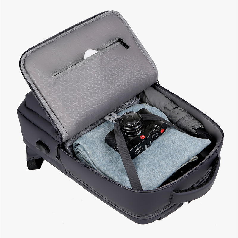 Sofisticato zaino professionale impermeabile per laptop