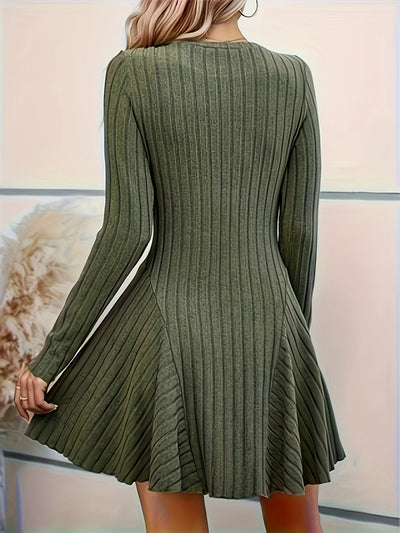 Elegante vestido de manga larga con cuello en V acanalado para mujer, ideal para cualquier ocasión.