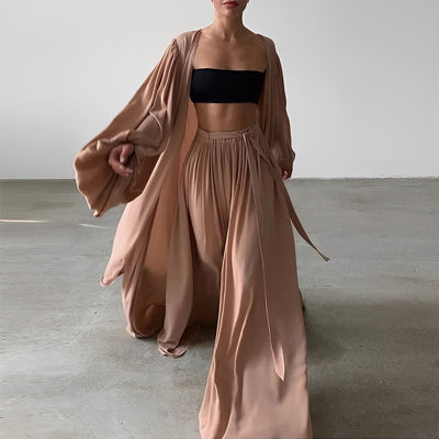 Élodie Lavin | Bonito conjunto para mujer.