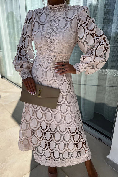 Abito midi in pizzo da donna - Elegante abito a collo alto con maniche lunghe a sbuffo