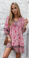 Lindo mini vestido con cuello en V