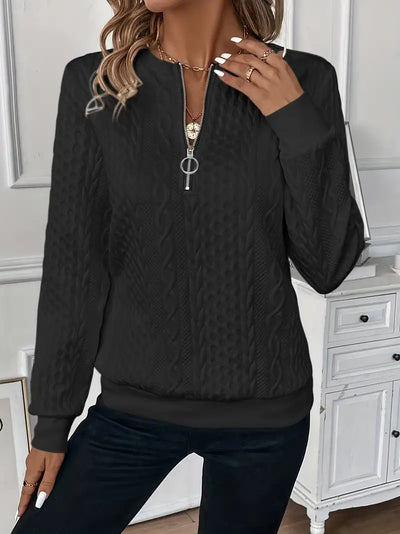 Elegante maglione lavorato a maglia