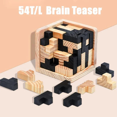 54 pezzi di un complicato puzzle in legno