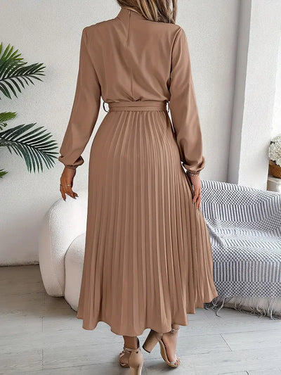 Layla - Vestido de color liso con cuello alto y cinturón plisado