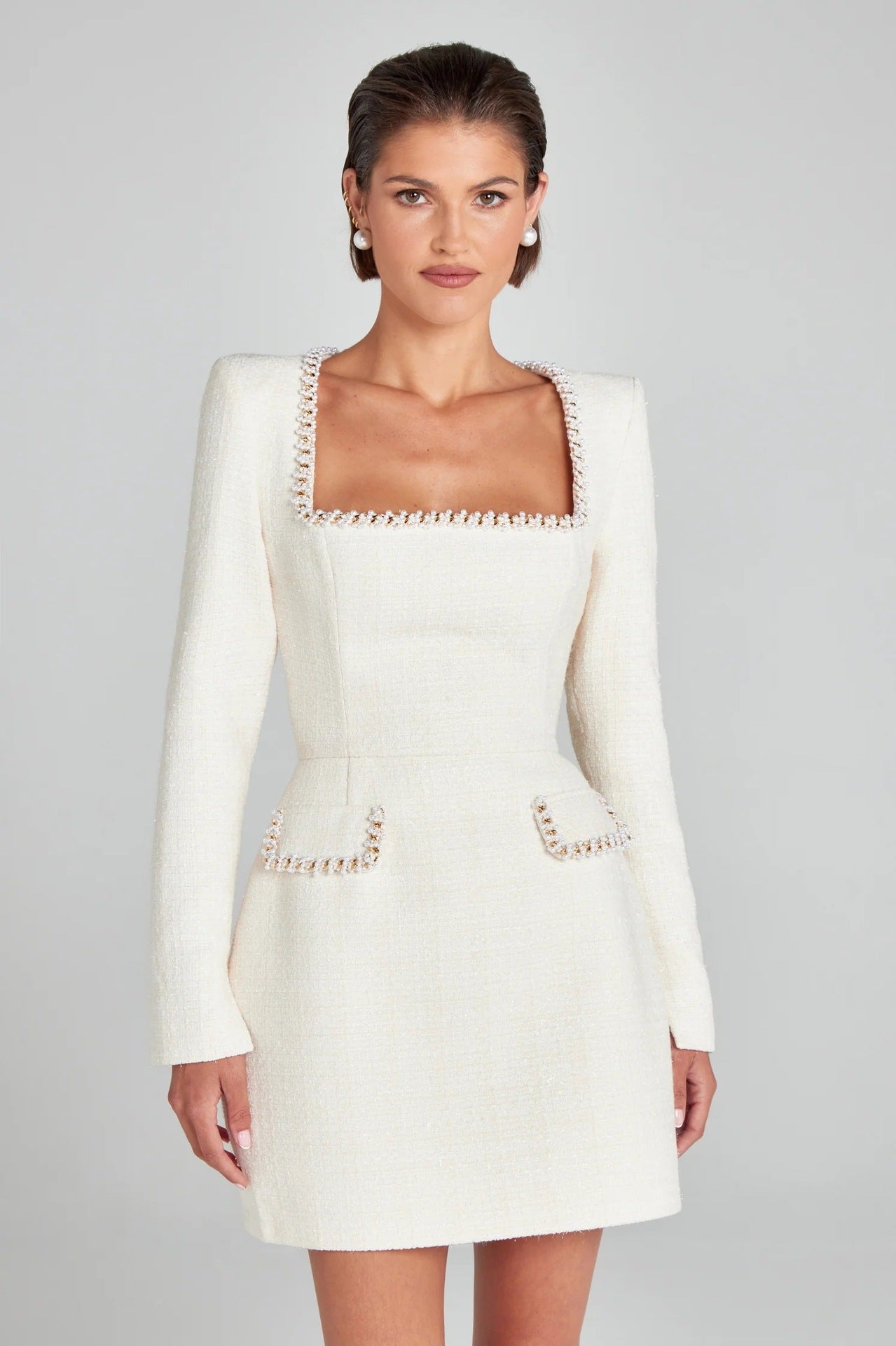 Marion - Elegante vestido de mujer con escote en U y adorno de perlas