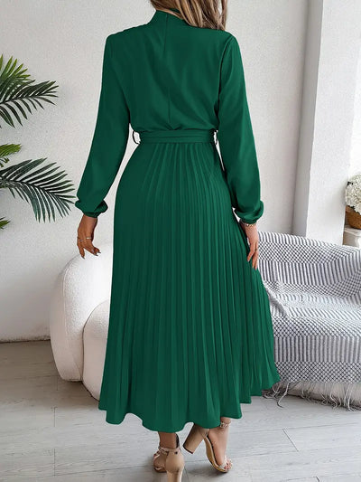 Layla - Vestido de color liso con cuello alto y cinturón plisado
