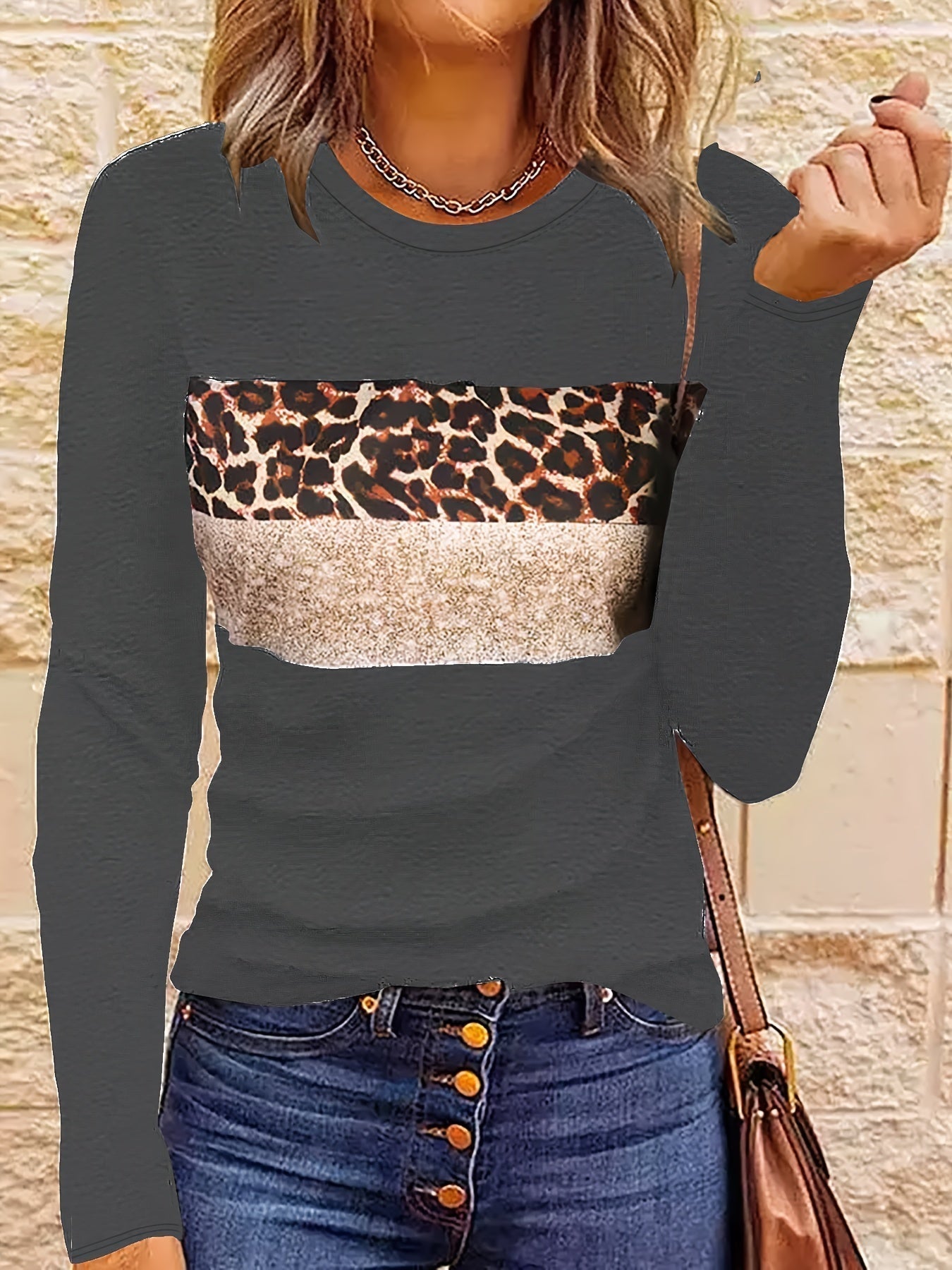 Camicia da donna a maniche lunghe con stampa leopardata - Perfetta per tutte le stagioni