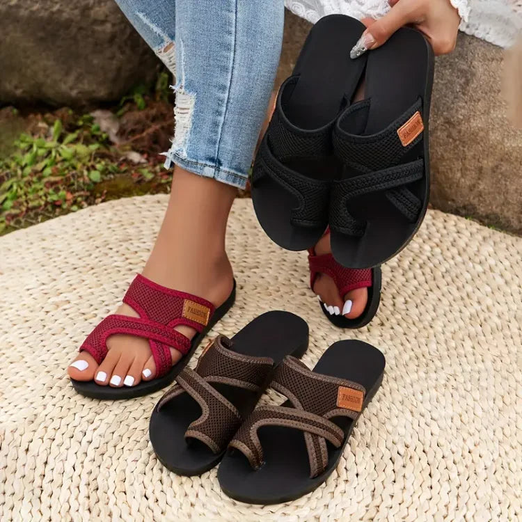 Casie - Sandalias sin cordones de malla perforada