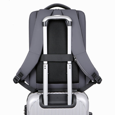 Sofisticato zaino professionale impermeabile per laptop
