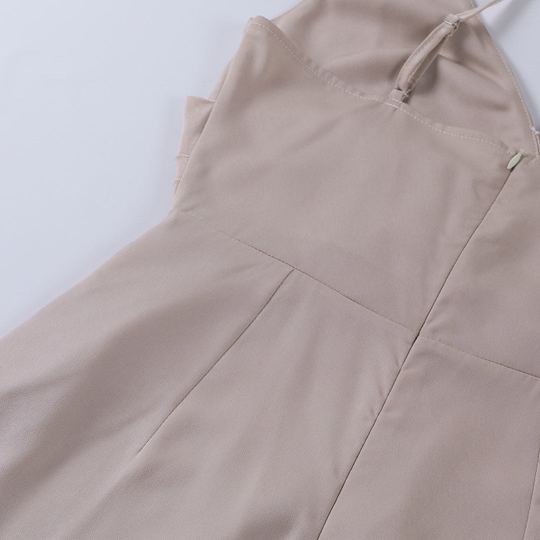 Vestido largo de satén con tirantes finos | Sensual y elegante | Estilo femenino 