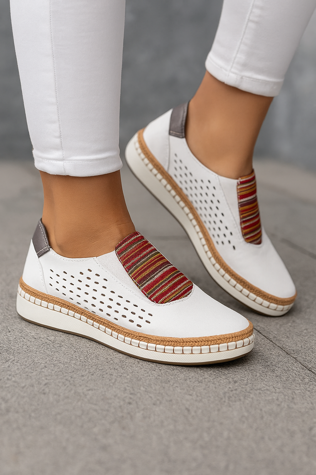Zapatos ortopédicos de mujer para portabilidad y comodidad.