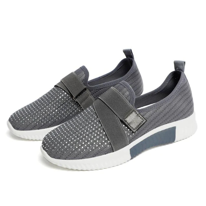 Zapatillas de velcro para mujer: mejoran la postura