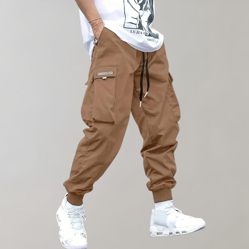 Pantaloni cargo da uomo versatili con gamba stretta