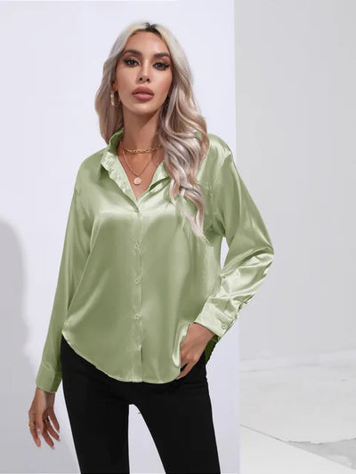 Elegante blusa in raso a maniche lunghe - disinvolta e lussuosa