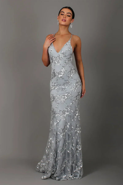 Vestido de noche con apliques de lentejuelas | Elegancia y glamour | Corte entallado