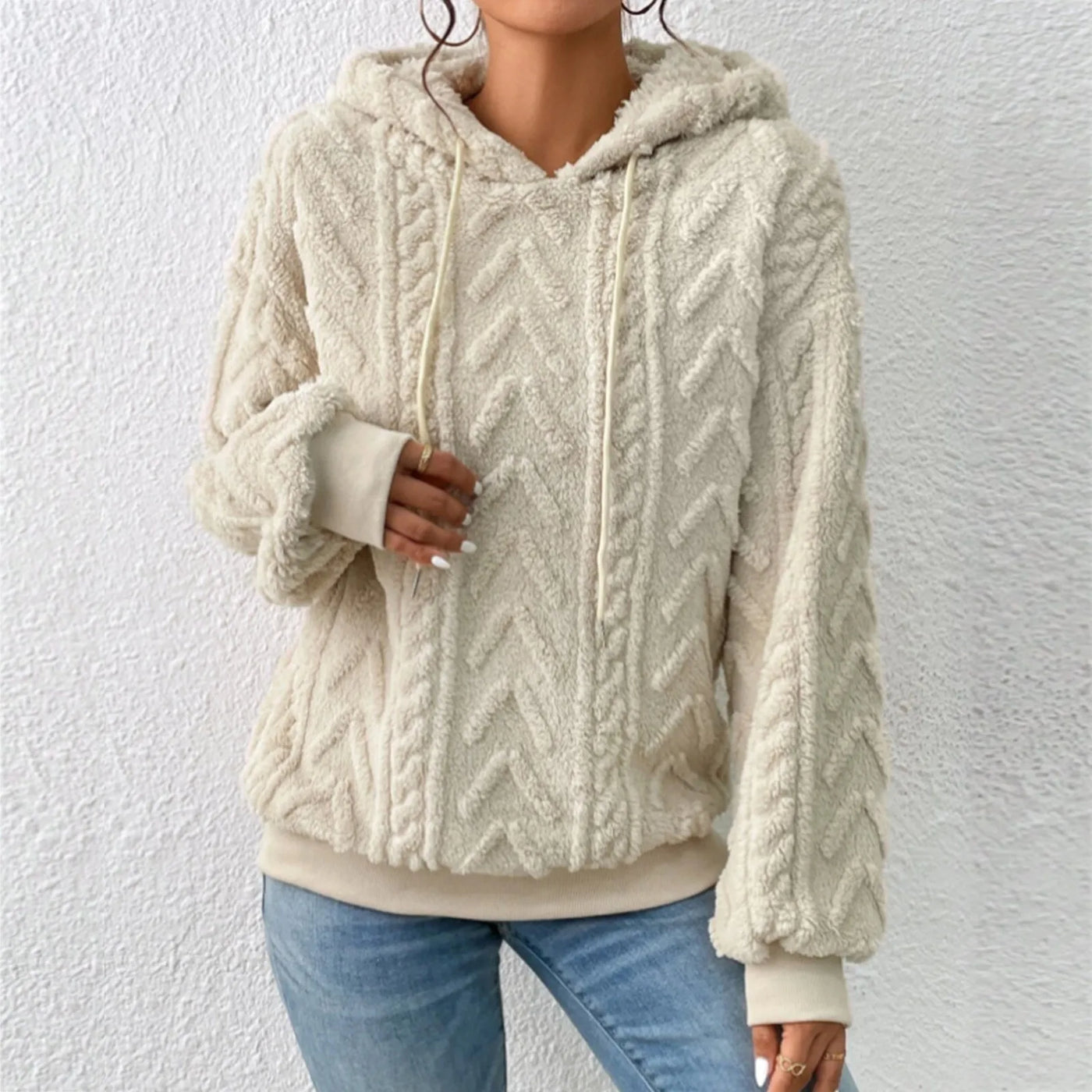 Comoda felpa autunnale con cappuccio