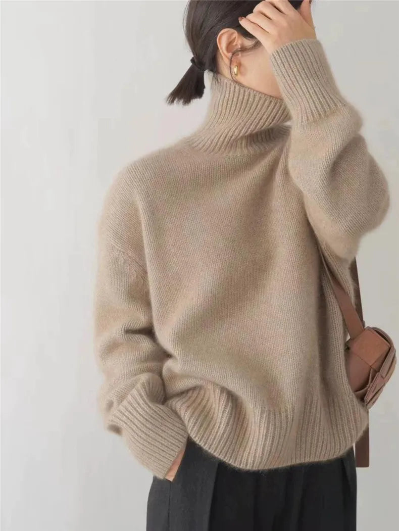 Suéter de cuello alto de lino elegante y acogedor
