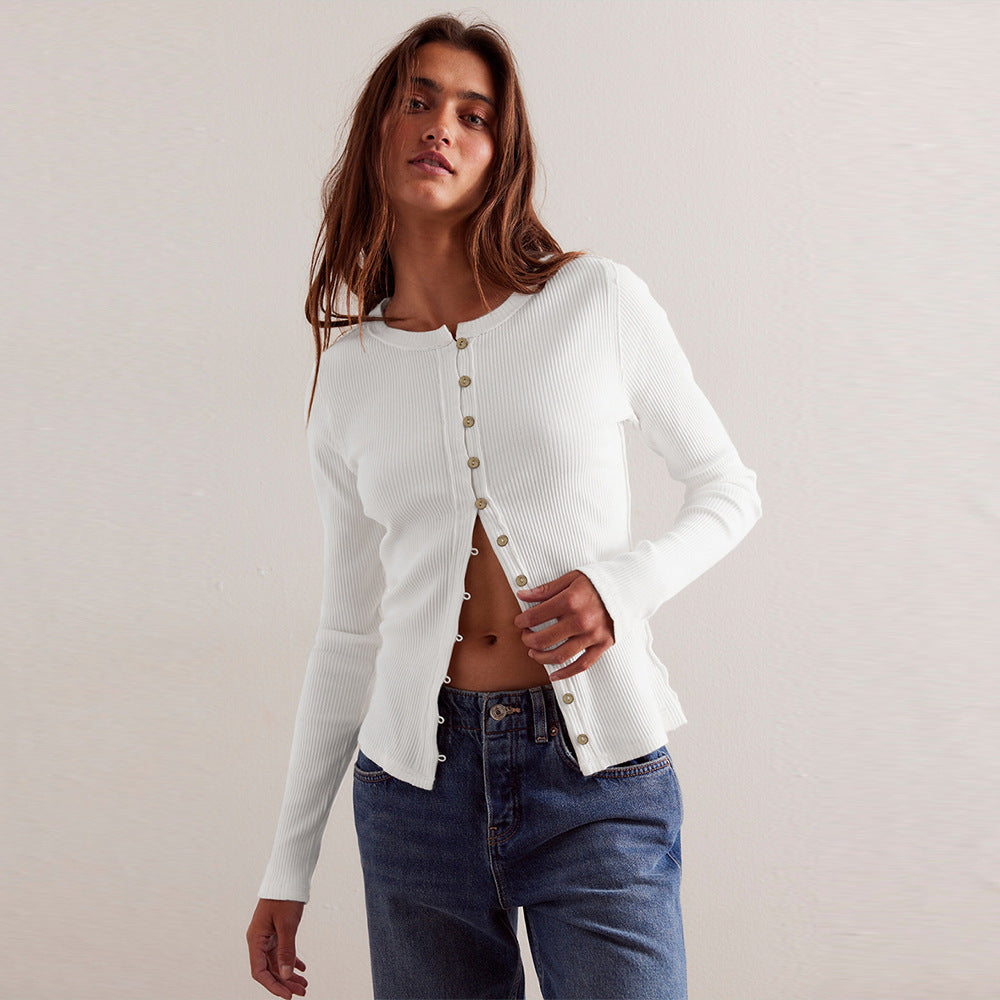 Moda perfecta | Cárdigan de punto acanalado con botones de color liso