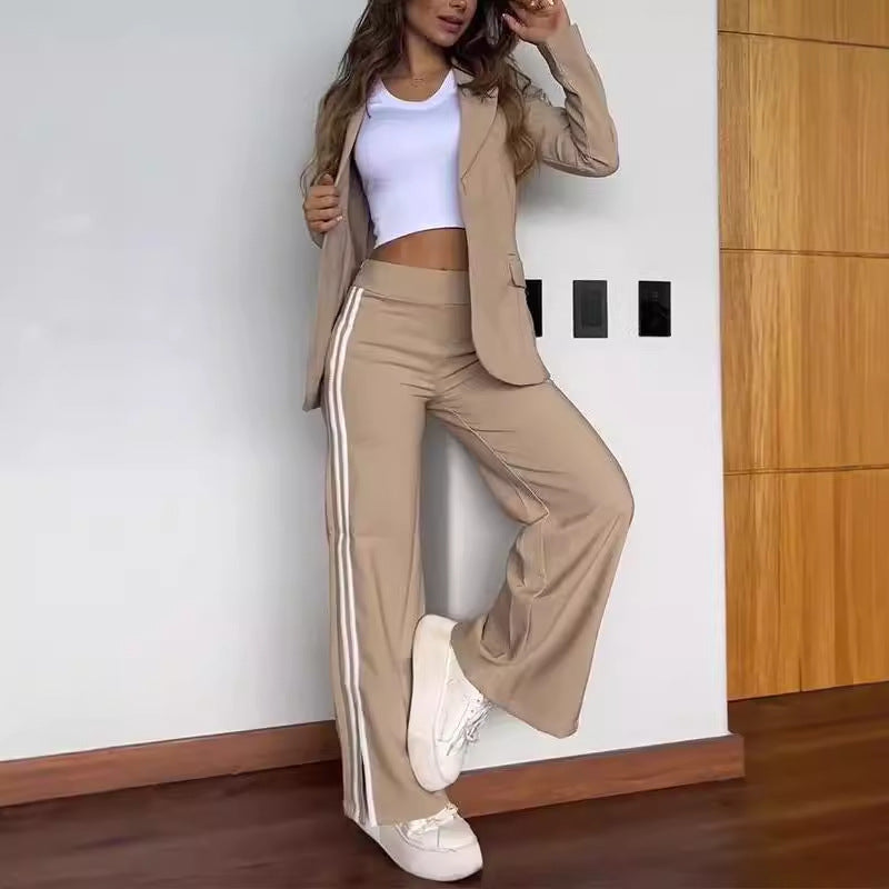 Robe style Isabelle avec col à revers et pantalon large