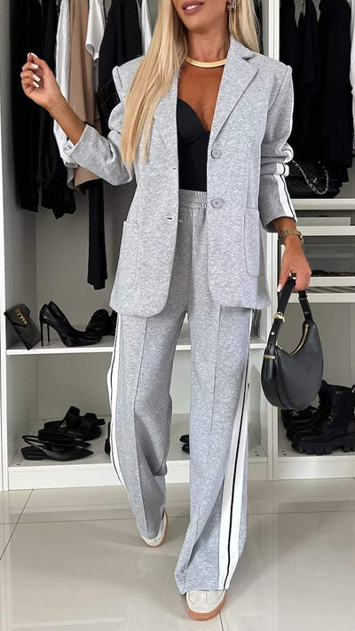 Vestido de manga larga con solapas | Perfecto para la moda