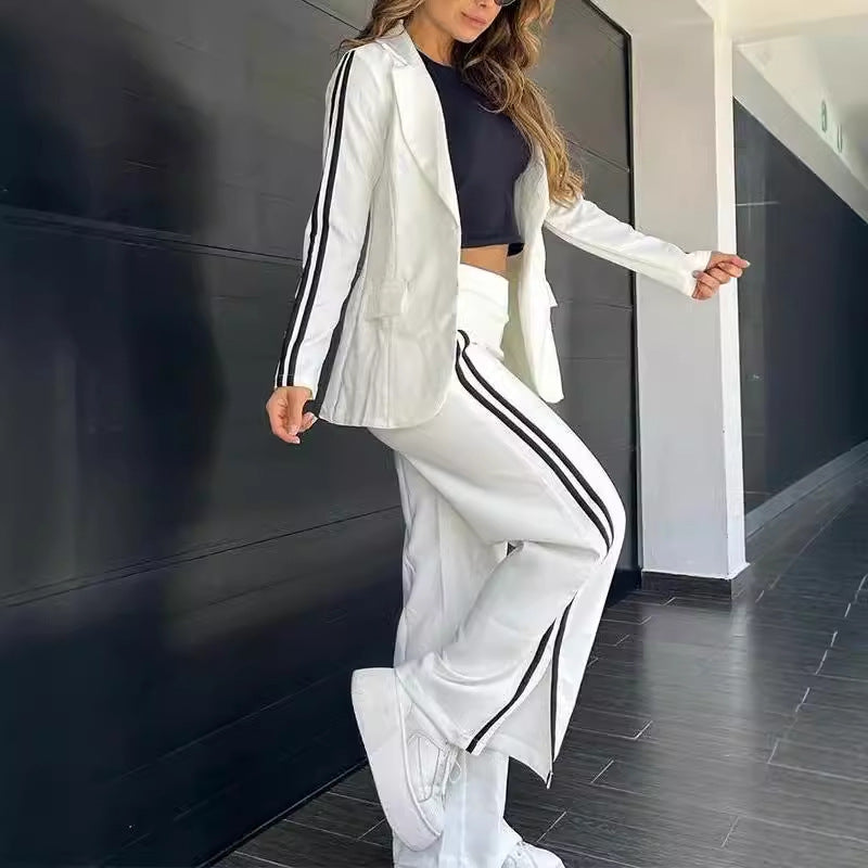 Robe style Isabelle avec col à revers et pantalon large
