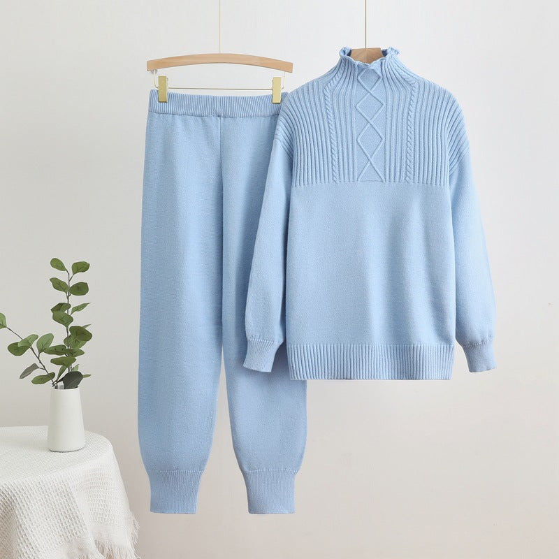 Moda perfecta | Conjunto de cuello alto y pantalón ajustado