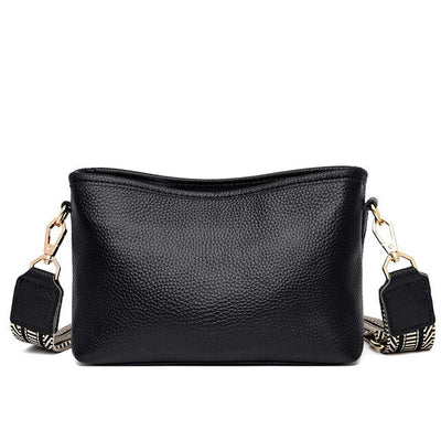 Small Women's Bag de femme avec une grande bandoulière de guitare
