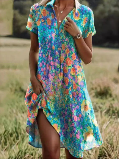 Carla | Elegante vestido floral con escote en pico y botones