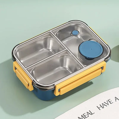 Contenitore termico isolato per la conservazione degli alimenti