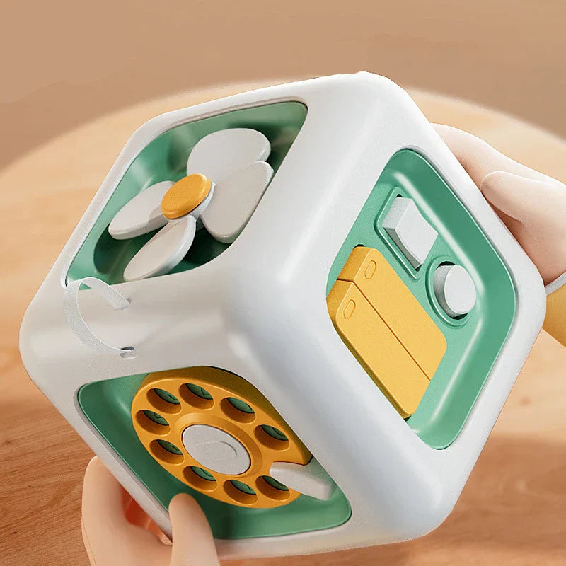 Cube éducatif Montessori 6 en 1 pour enfants
