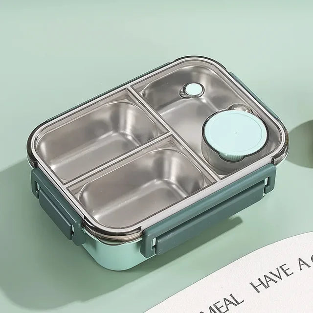 Contenitore termico isolato per la conservazione degli alimenti