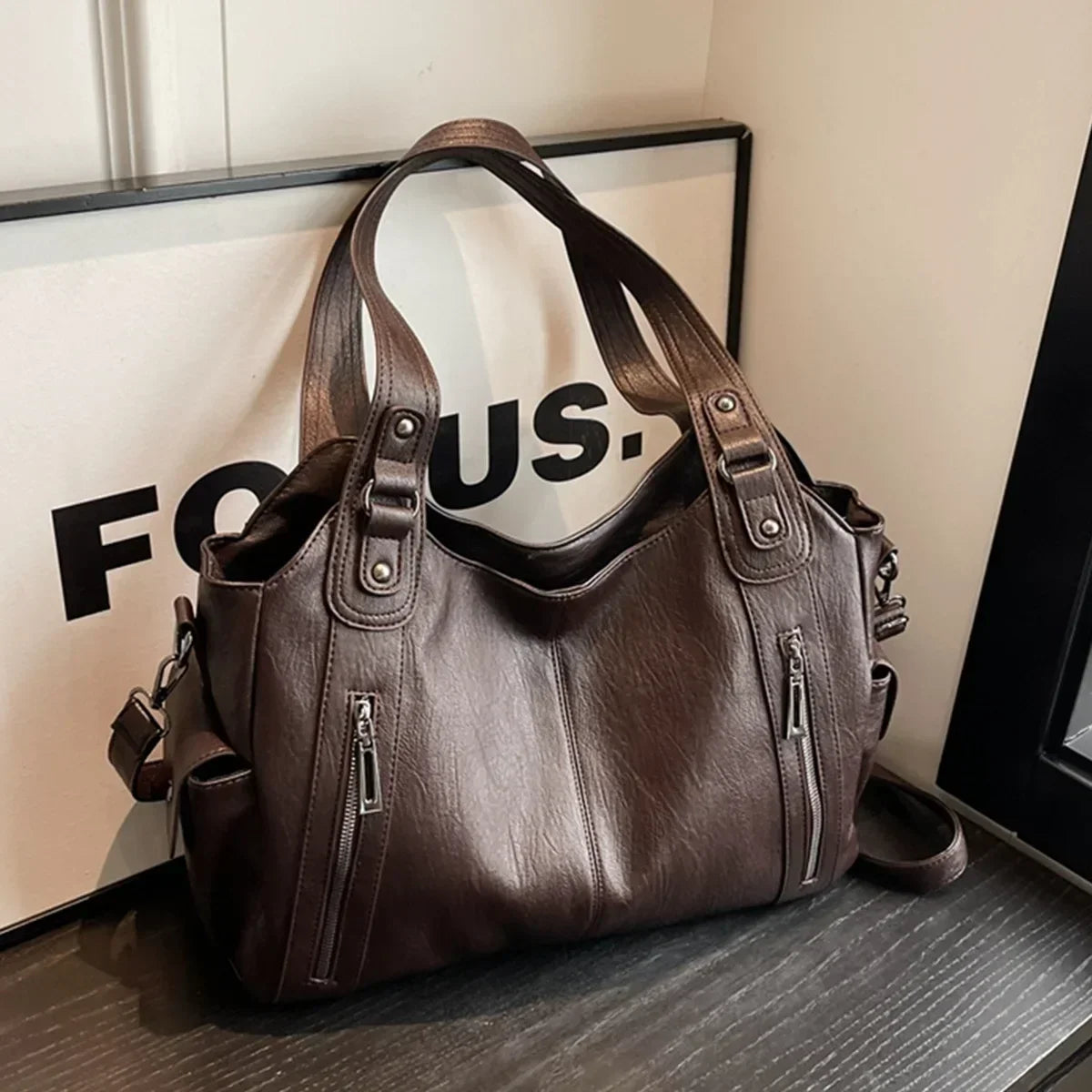 Aliona - Sac à école avec bandoulière et fermeture légère