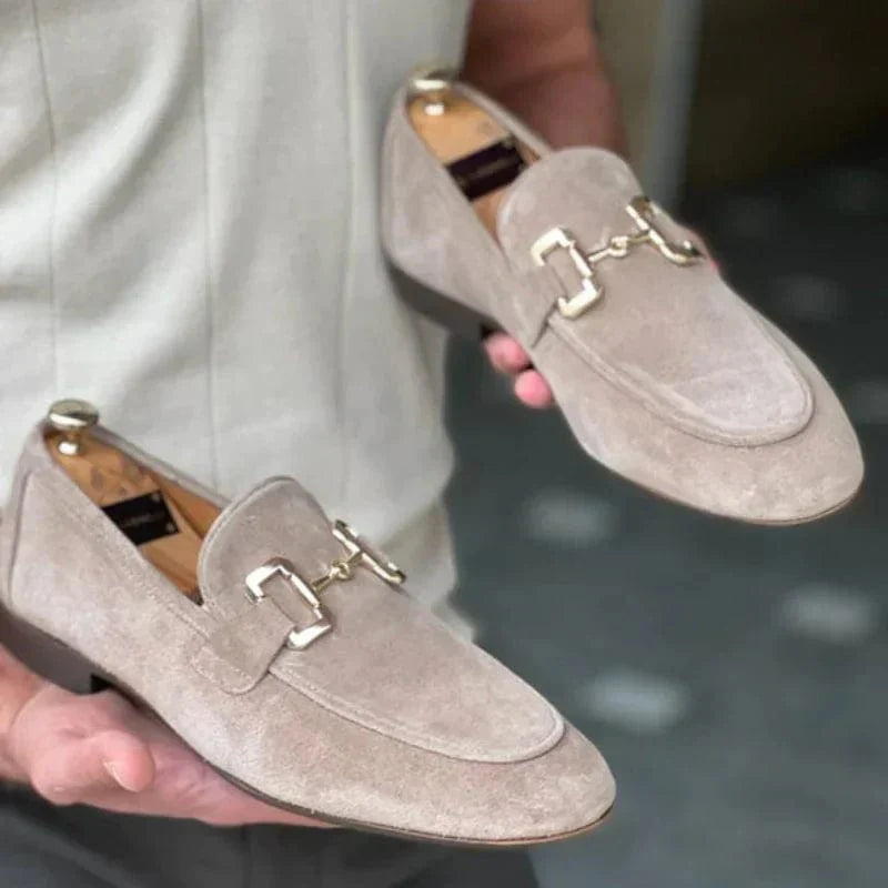 Negro - Mocasines de ante con hebilla de metal