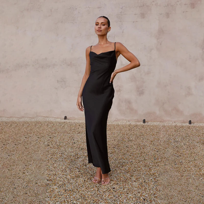 Klara | Vestido largo de satén con escote desbocado