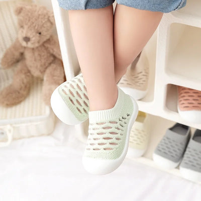 Scarpe a rete antiscivolo per bambini