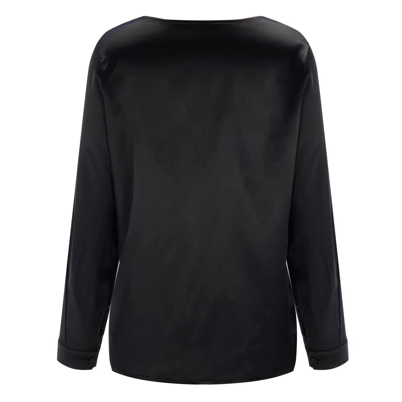 Camisa de satén con escote profundo