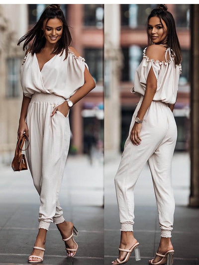 Mono informal Emma con hombros descubiertos y detalles de volantes