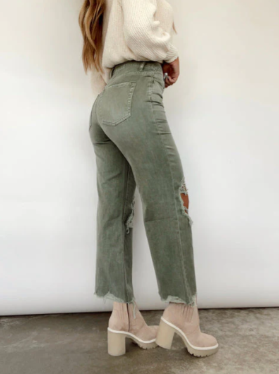 Jean déchiré Xyrisa 