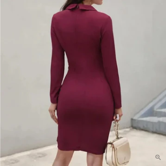 Emily - Elegante vestido de cóctel con botones