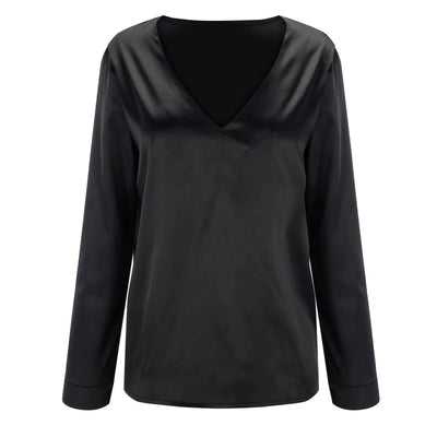 Camisa de satén con escote profundo