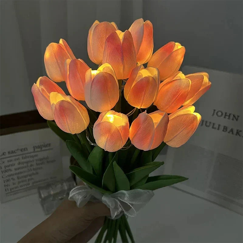TulipGlow - Luce notturna portatile a LED a forma di tulipano