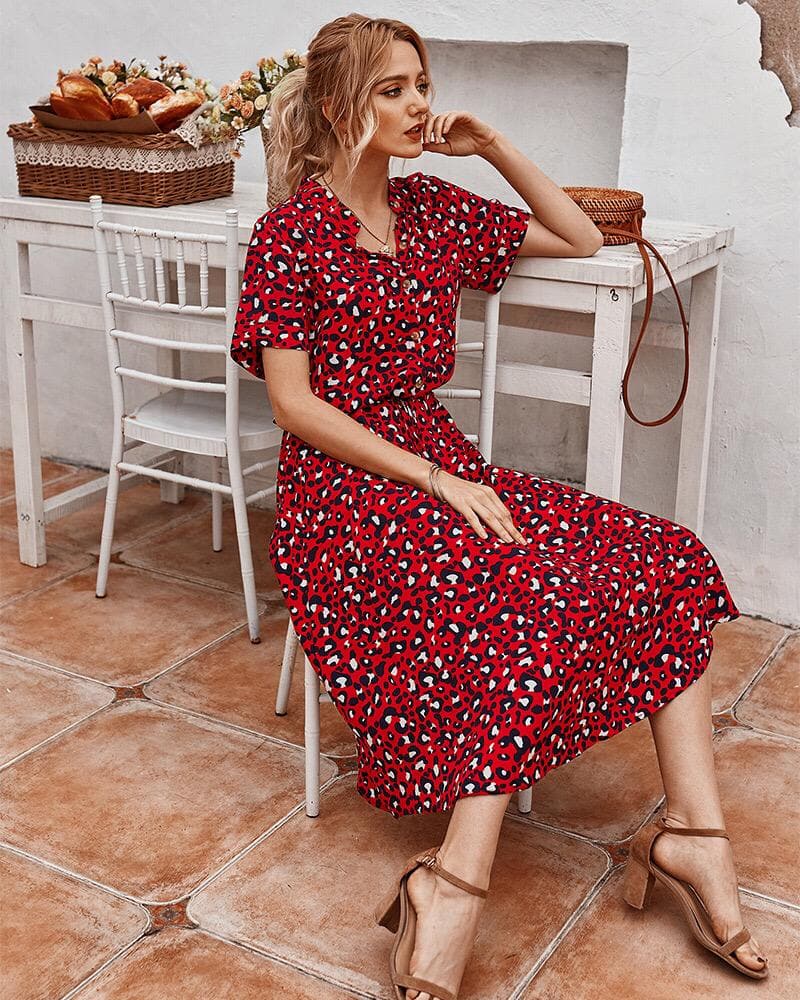Abito elegante con stampa leopardo