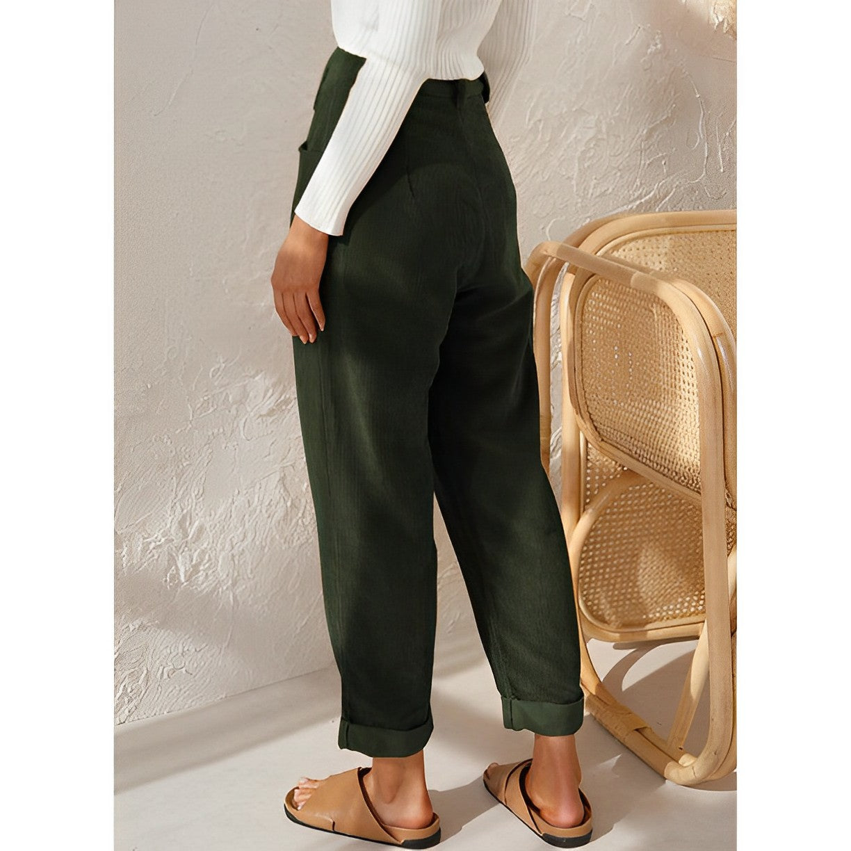 Pantalones de mujer para todas las estaciones.