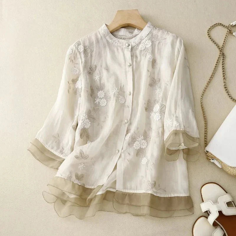 Camicetta elegante da donna ricamata con maniche a mezza lunghezza