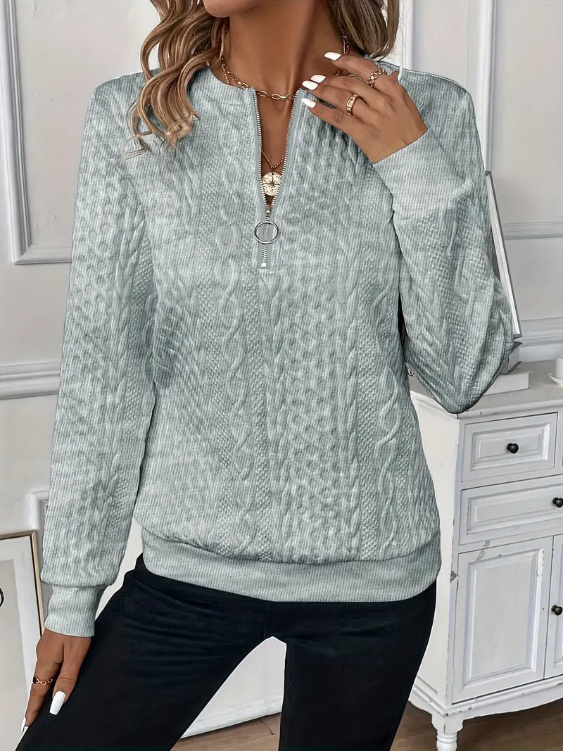 Elegante maglione lavorato a maglia