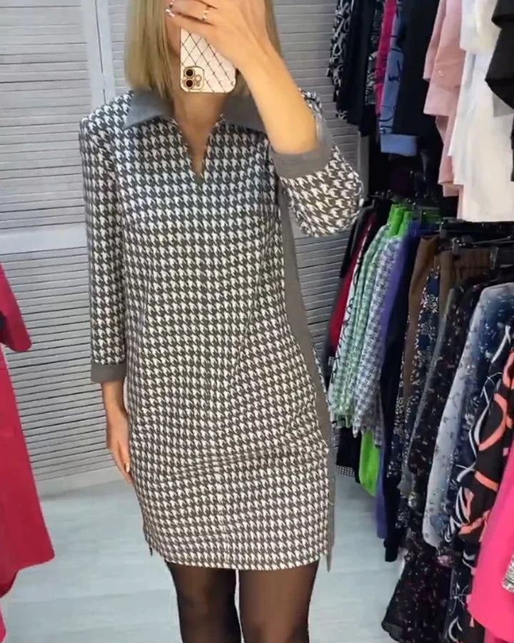 Abito casual con stampa pied-de-poule e scollo a V