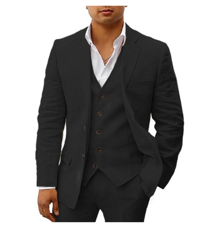 Elegante traje de tres piezas para hombre: ideal para una boda de verano o para vestir de etiqueta.