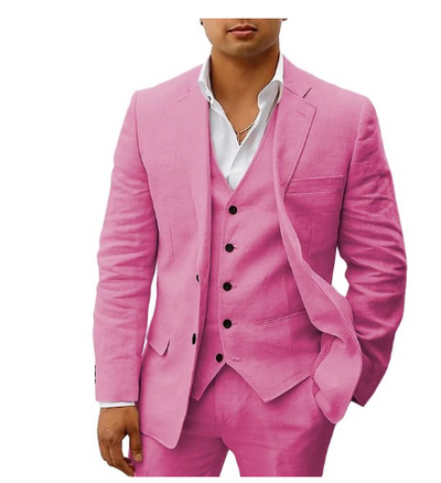 Elegante traje de tres piezas para hombre: ideal para una boda de verano o para vestir de etiqueta.