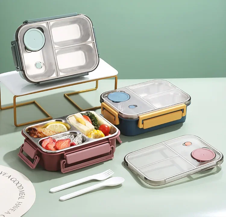Contenitore termico isolato per la conservazione degli alimenti